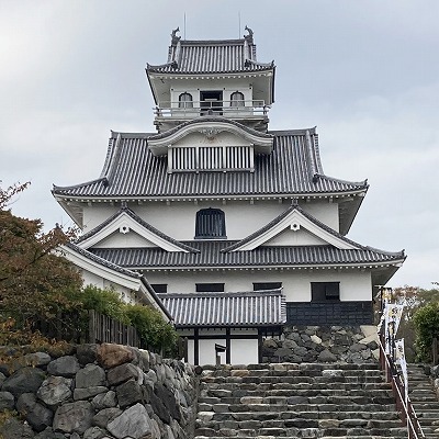 豊公園と長浜城歴史博物館