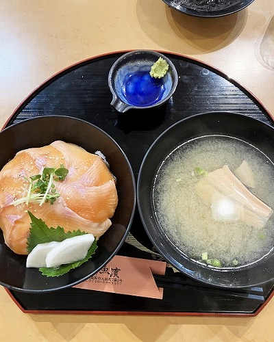 ビワマス料理 山本屋魚濱