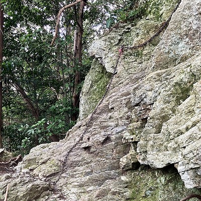 三上山 表登山道入口から山頂への行き方