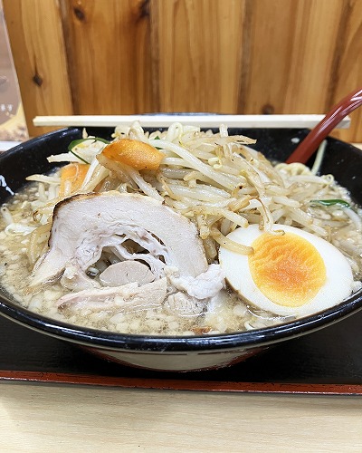 格安の宿「がてんの宿 彦根TS」でデカ盛りラーメンと宿泊を体験